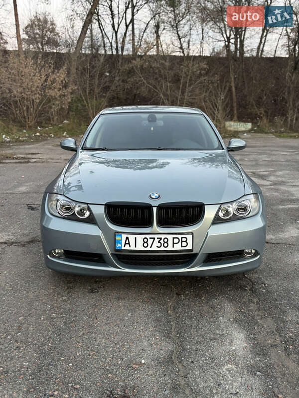 Седан BMW 3 Series 2007 в Чернігові