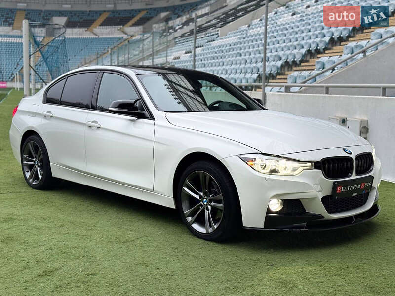 Седан BMW 3 Series 2017 в Одессе
