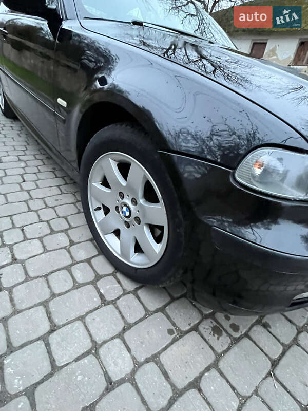 Купе BMW 3 Series 2003 в Городку