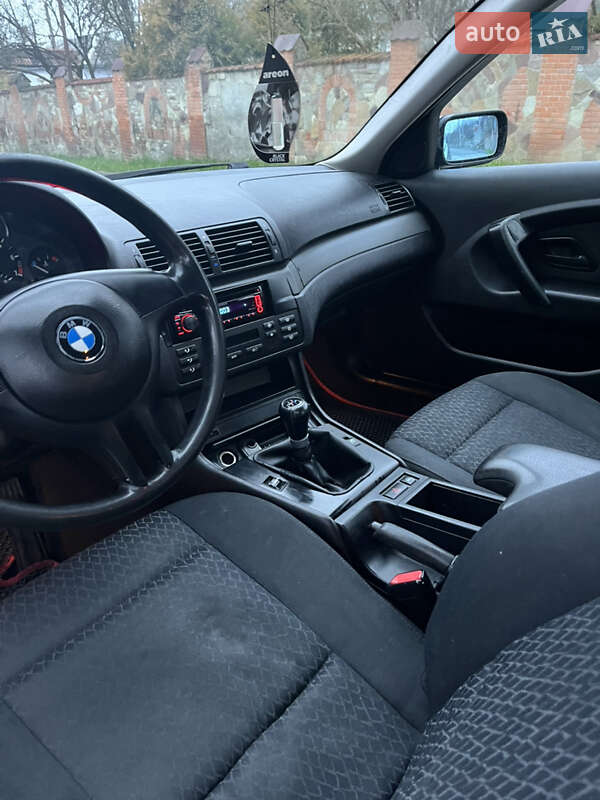 Купе BMW 3 Series 2003 в Городку