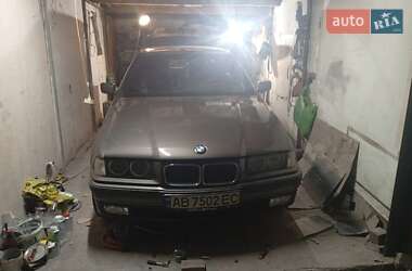 Седан BMW 3 Series 1996 в Вінниці