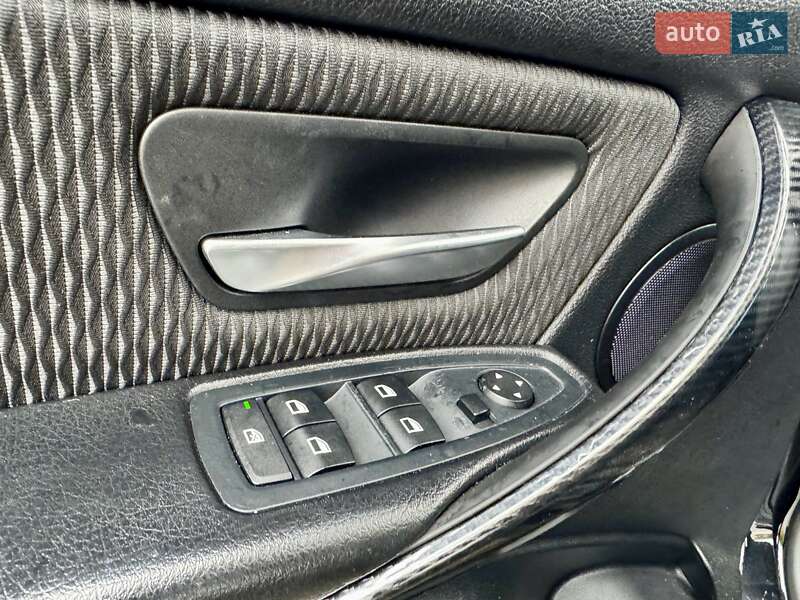 Седан BMW 3 Series 2013 в Киеве