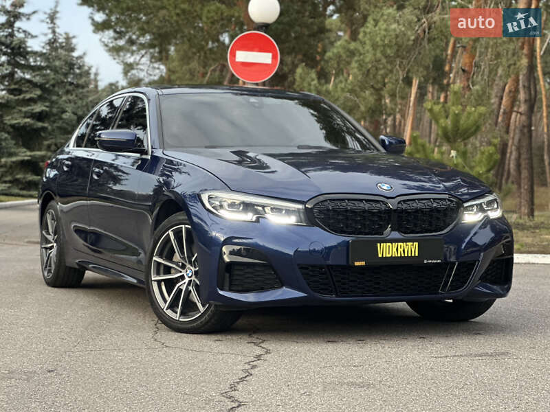 Седан BMW 3 Series 2019 в Киеве