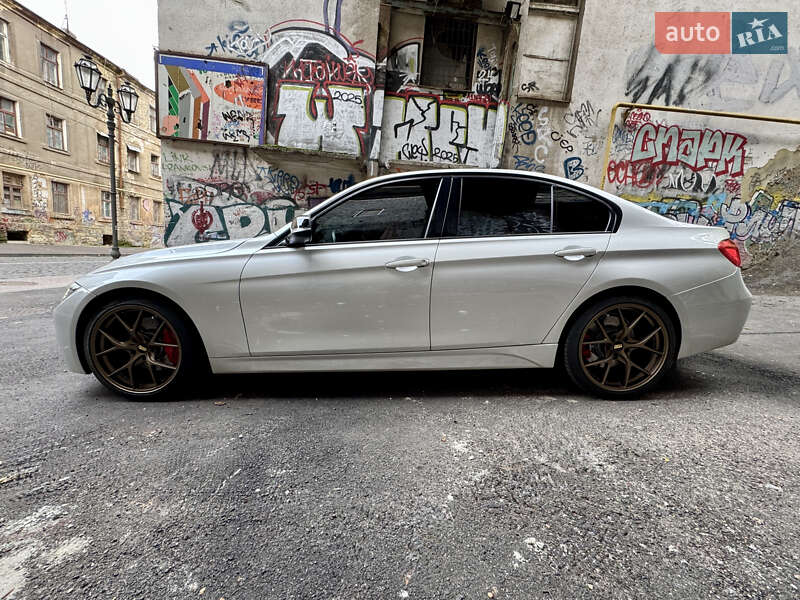Седан BMW 3 Series 2012 в Одессе