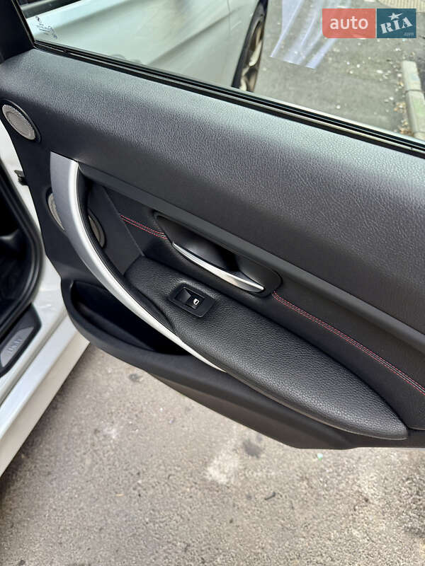 Седан BMW 3 Series 2012 в Одессе