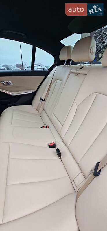 Седан BMW 3 Series 2021 в Харькове