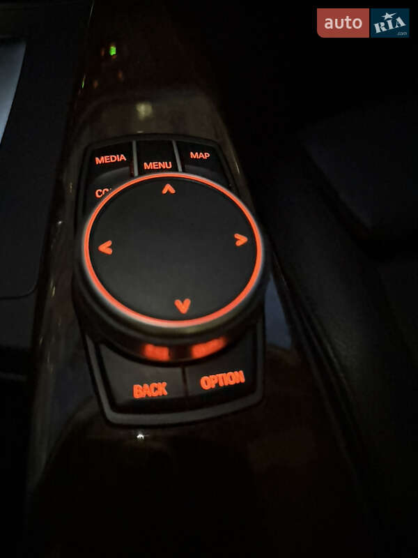 Седан BMW 3 Series 2014 в Києві