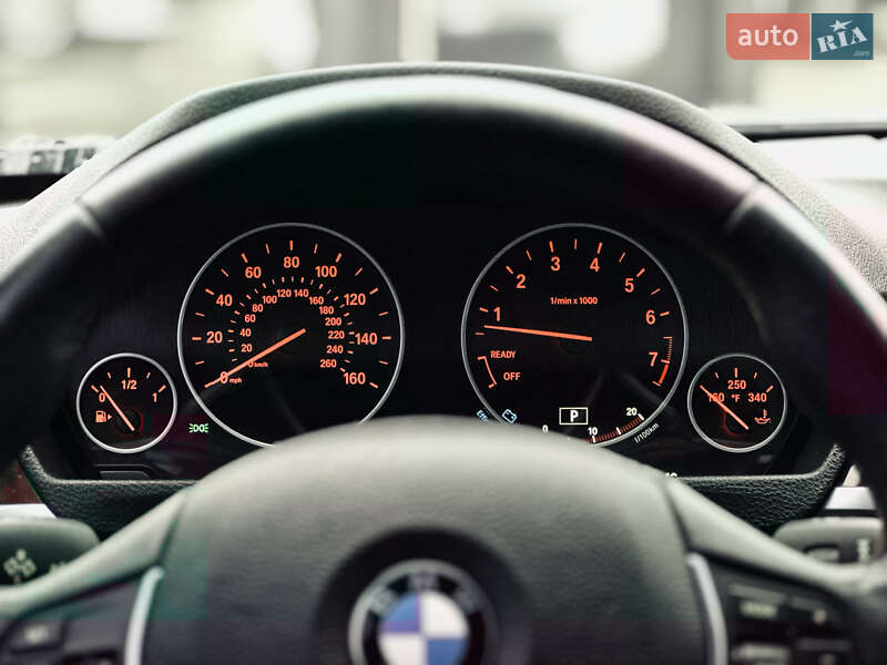 Седан BMW 3 Series 2015 в Кременчуге