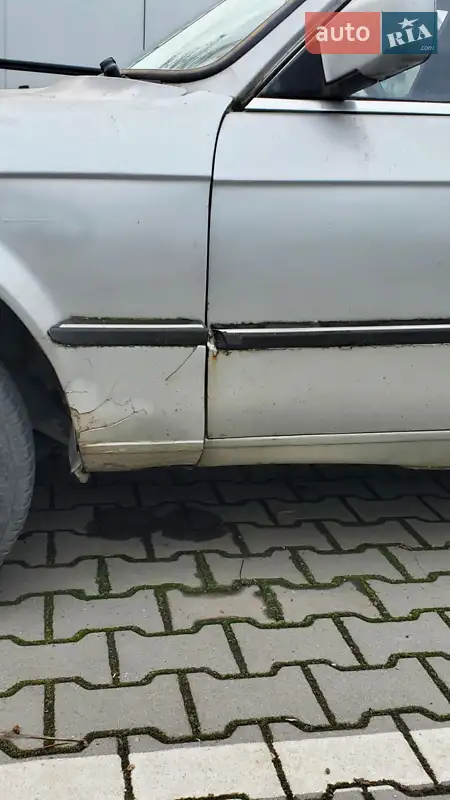 BMW 3 Series 1987 VIN WBAAC510701758724 фото оголошення 5 з 49