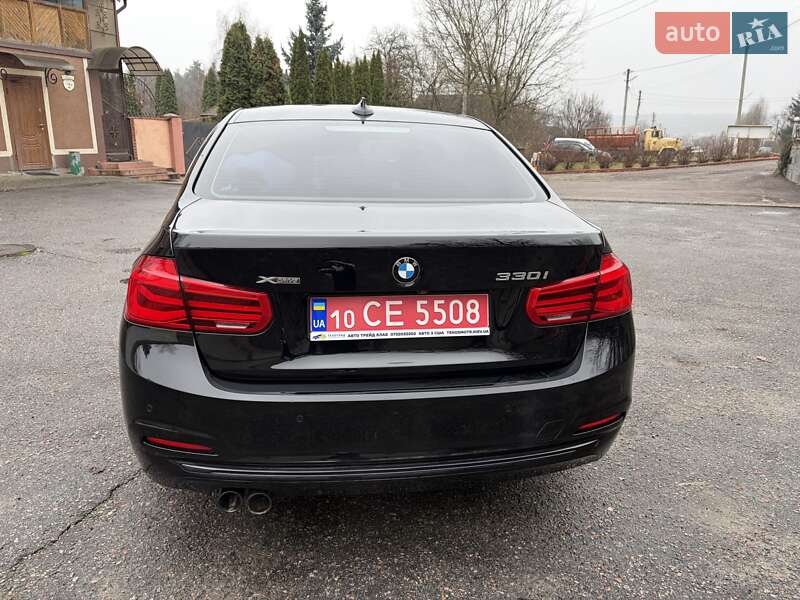 Седан BMW 3 Series 2018 в Киеве