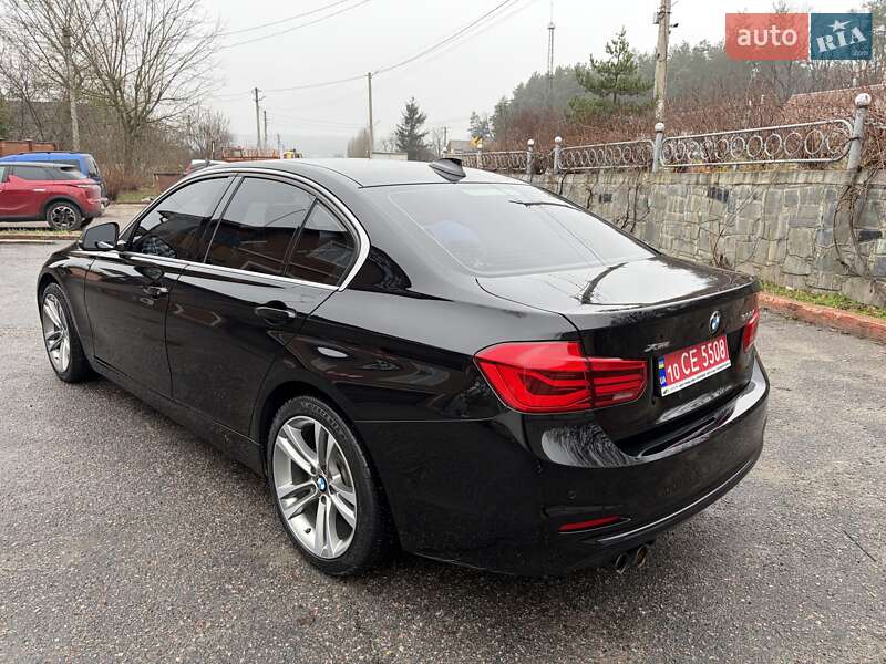 Седан BMW 3 Series 2018 в Киеве