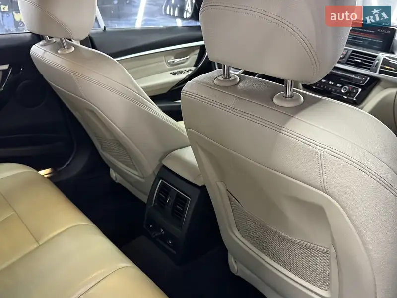BMW 3 Series 2017 VIN WBA8D9C55HK677545 фото оголошення 24 з 65
