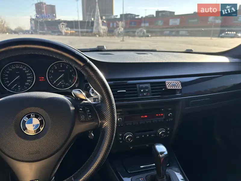BMW 3 Series 2008 VIN WBAWC31020PW92140 фото оголошення 10 з 50