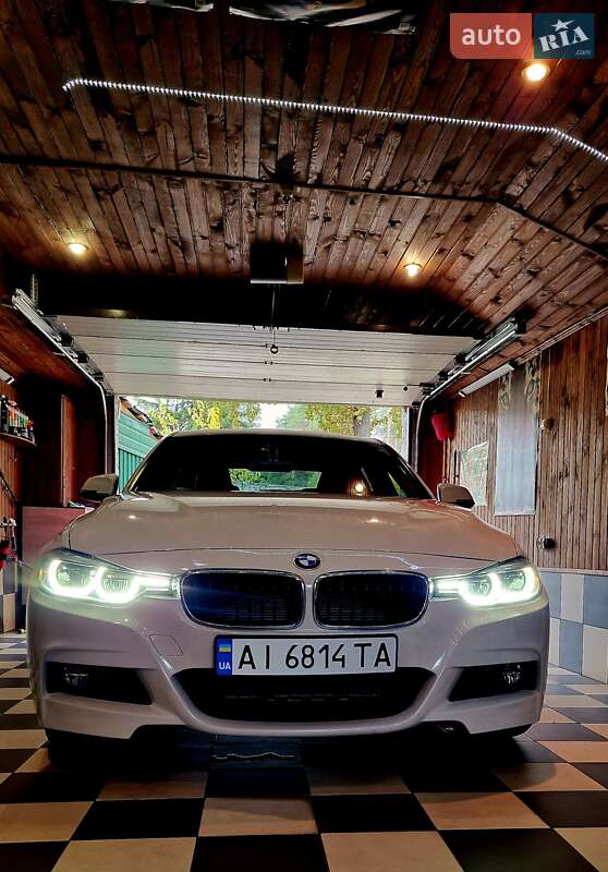 Седан BMW 3 Series 2018 в Києві