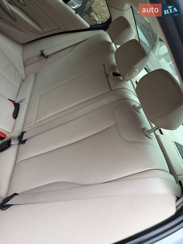 Седан BMW 3 Series 2012 в Киеве