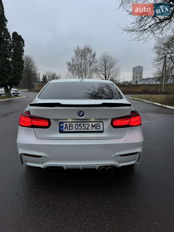 Седан BMW 3 Series 2017 в Хмельнике