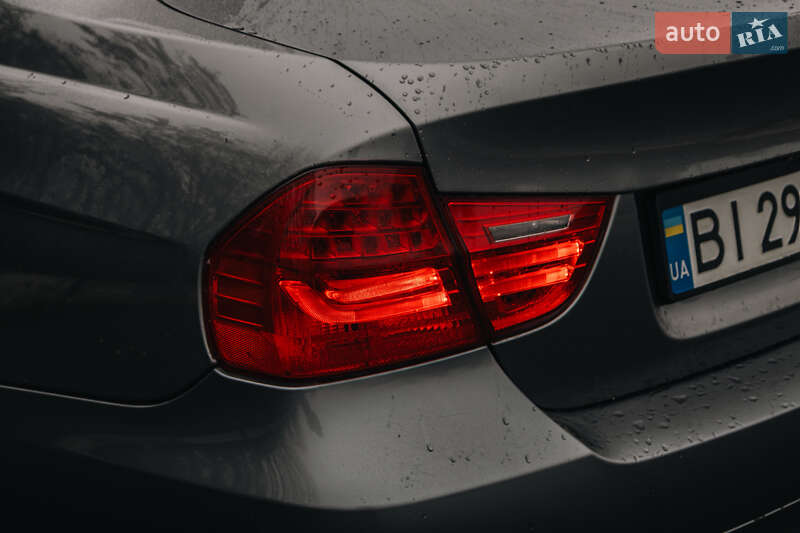 Седан BMW 3 Series 2009 в Кременчуге фото 9 Седан BMW 3 Series 2009 в Кременчуге