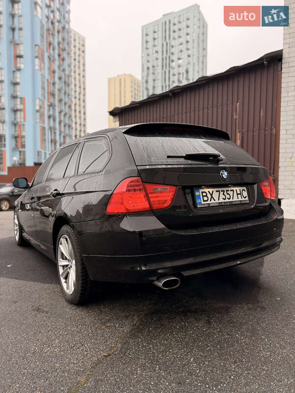Универсал BMW 3 Series 2008 в Киеве
