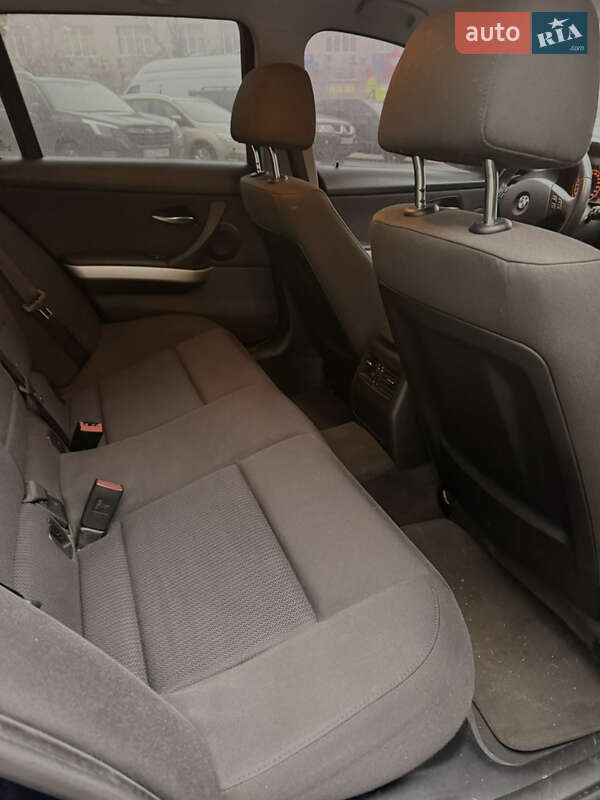 Универсал BMW 3 Series 2008 в Киеве