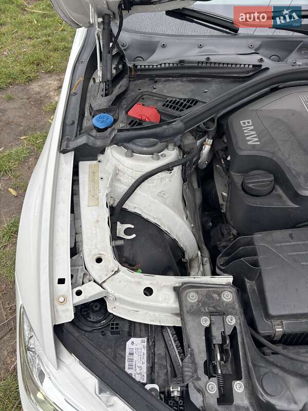 Седан BMW 3 Series 2018 в Києві