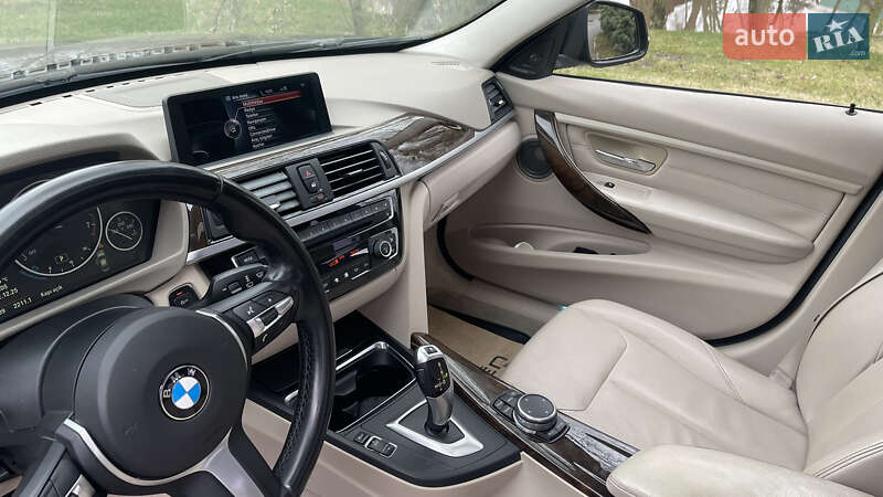 Седан BMW 3 Series 2012 в Киеве