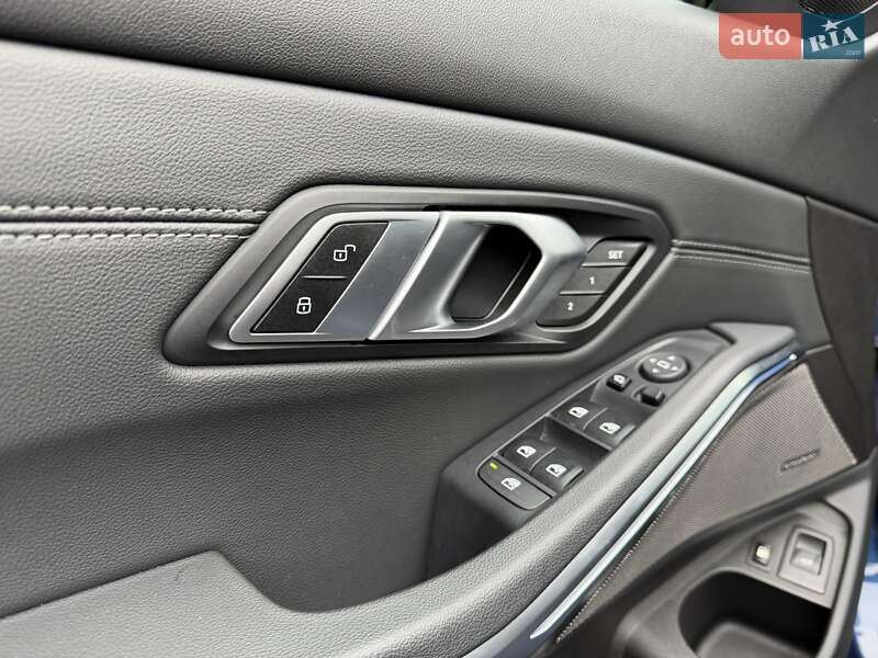 Седан BMW 3 Series 2021 в Ивано-Франковске