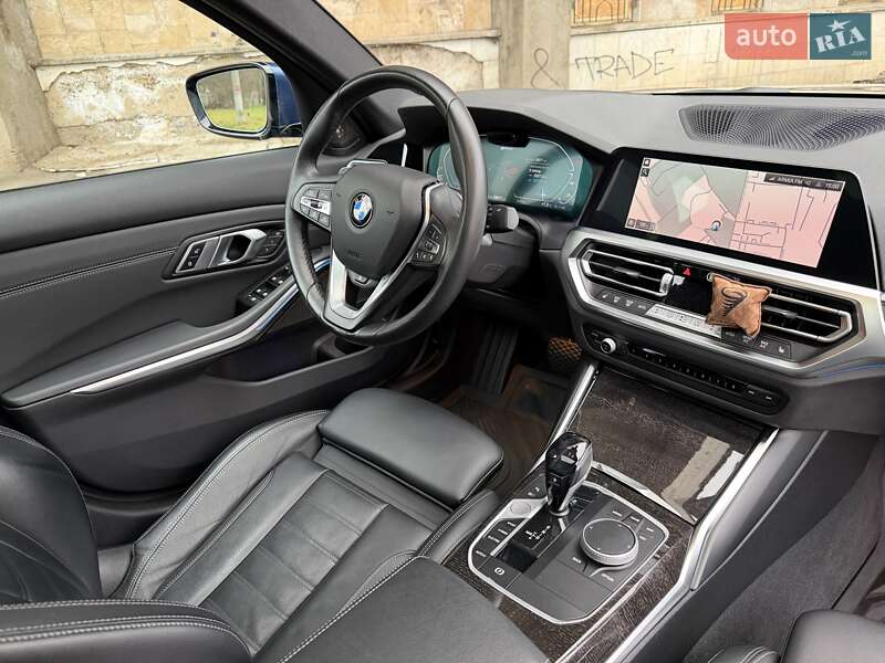 Седан BMW 3 Series 2021 в Ивано-Франковске