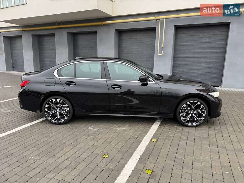Седан BMW 3 Series 2024 в Виннице