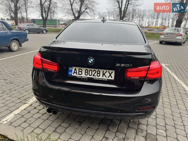 Седан BMW 3 Series 2017 в Виннице