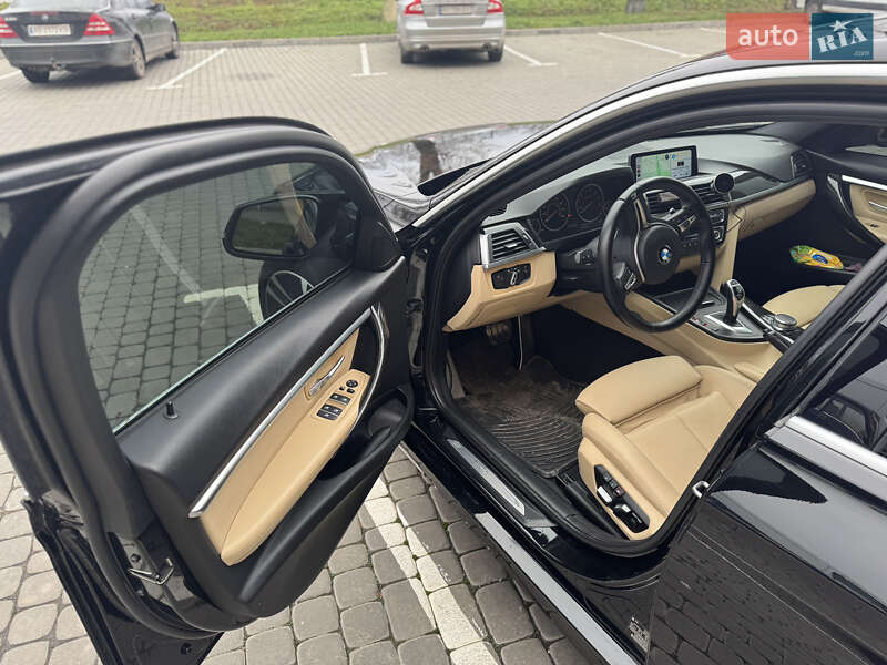 Седан BMW 3 Series 2017 в Виннице