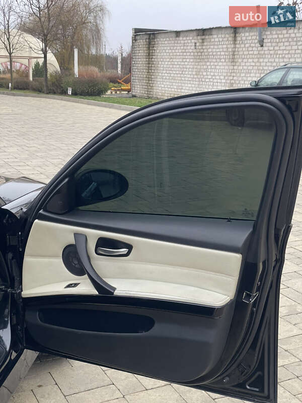 Универсал BMW 3 Series 2005 в Кременчуге