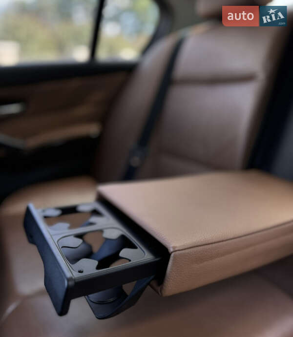 Седан BMW 3 Series 2011 в Днепре