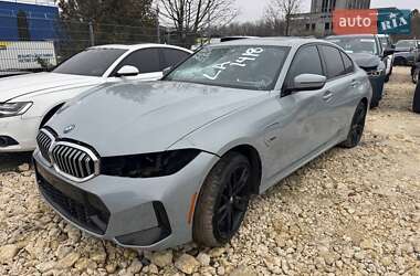 Седан BMW 3 Series 2023 в Львові