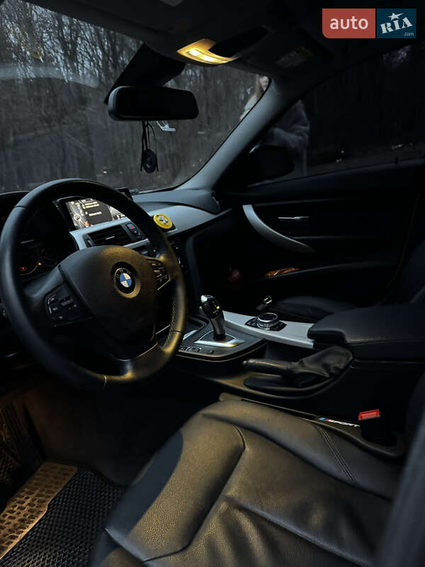 Универсал BMW 3 Series 2014 в Львове