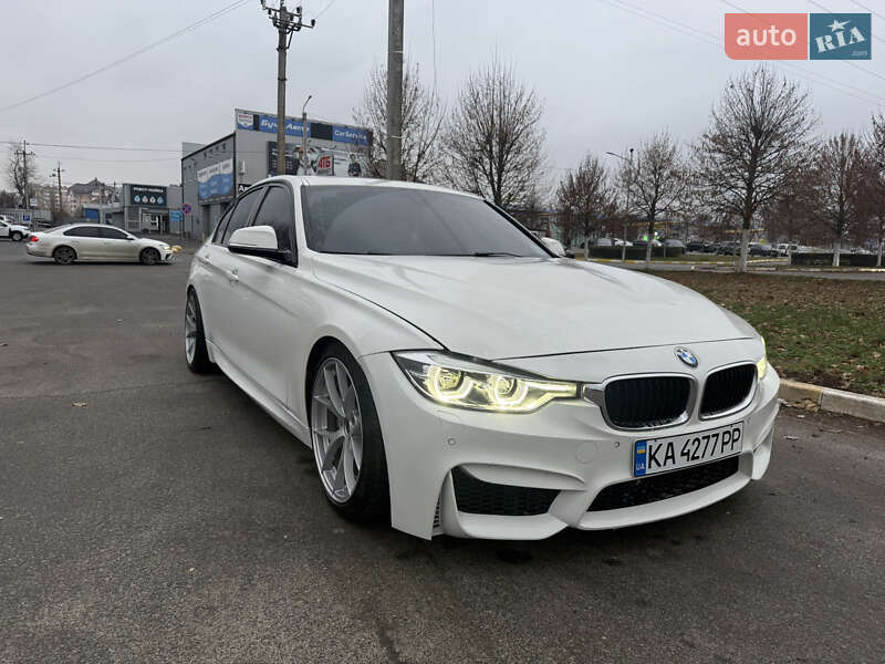 Седан BMW 3 Series 2015 в Киеве фото 3 Седан BMW 3 Series 2015 в Киеве