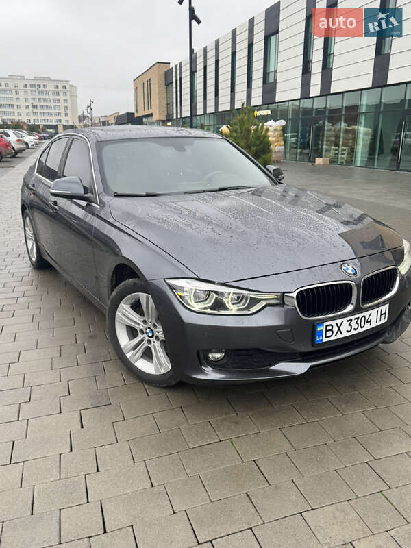 Седан BMW 3 Series 2016 в Хмельницком