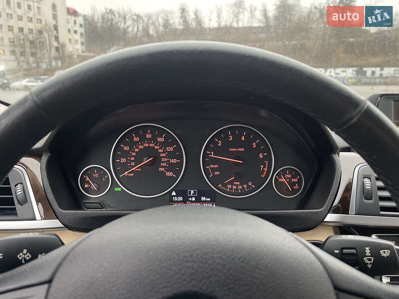 Седан BMW 3 Series 2015 в Бобрику