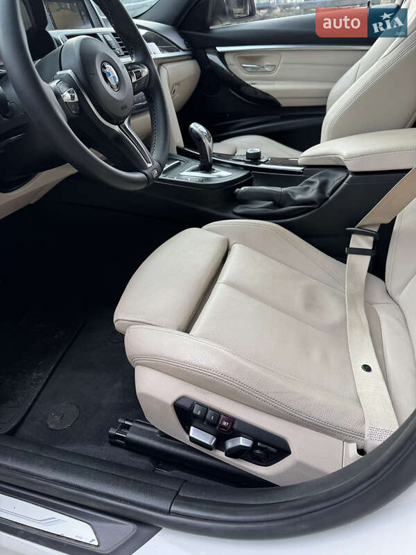 Седан BMW 3 Series 2017 в Брошневе-Осаде