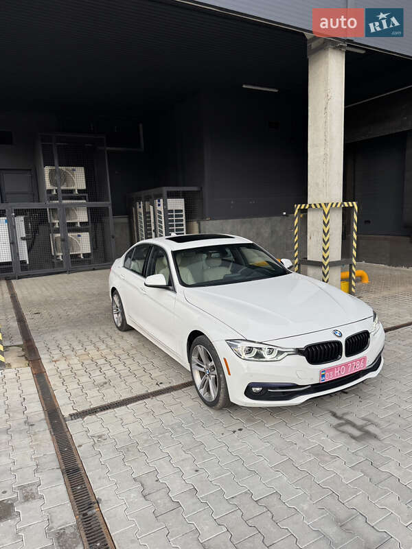Седан BMW 3 Series 2017 в Брошневе-Осаде