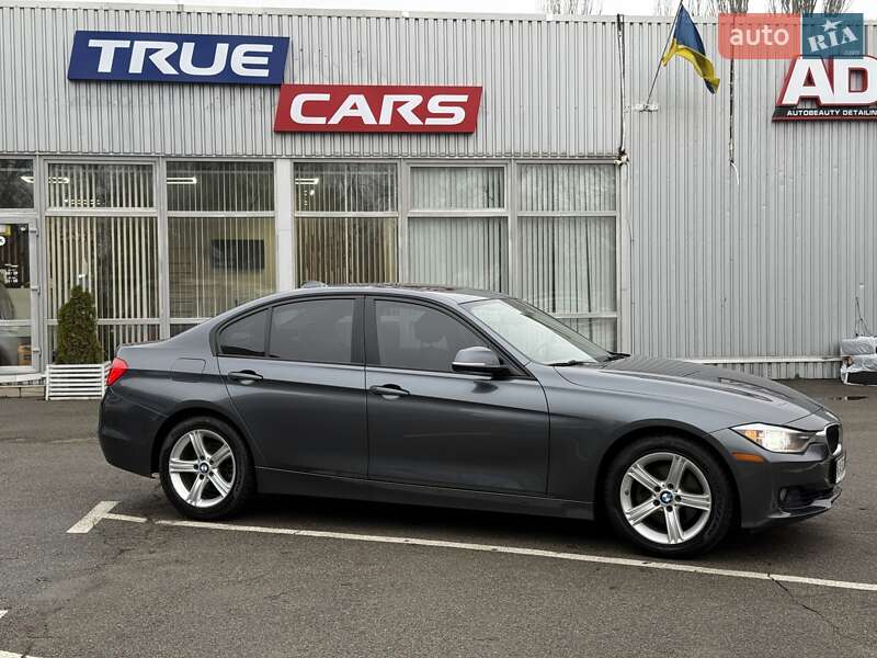 Седан BMW 3 Series 2013 в Киеве