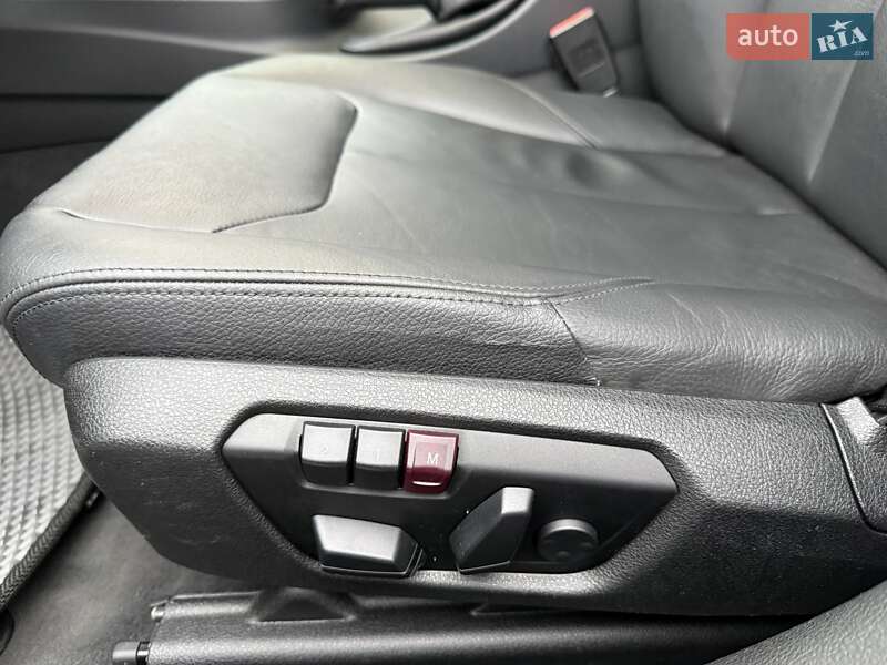 Седан BMW 3 Series 2013 в Киеве