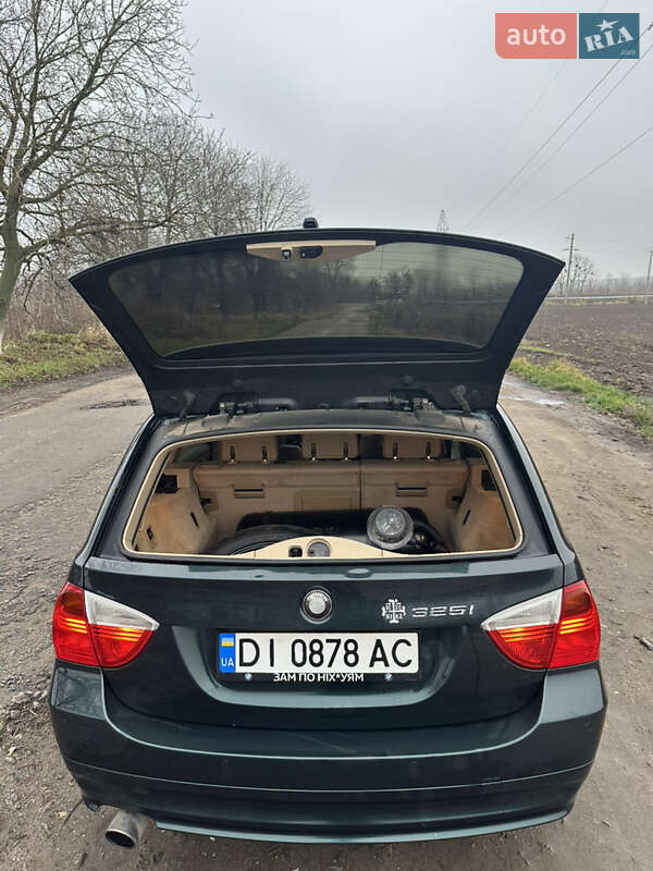 Универсал BMW 3 Series 2007 в Ладыжине