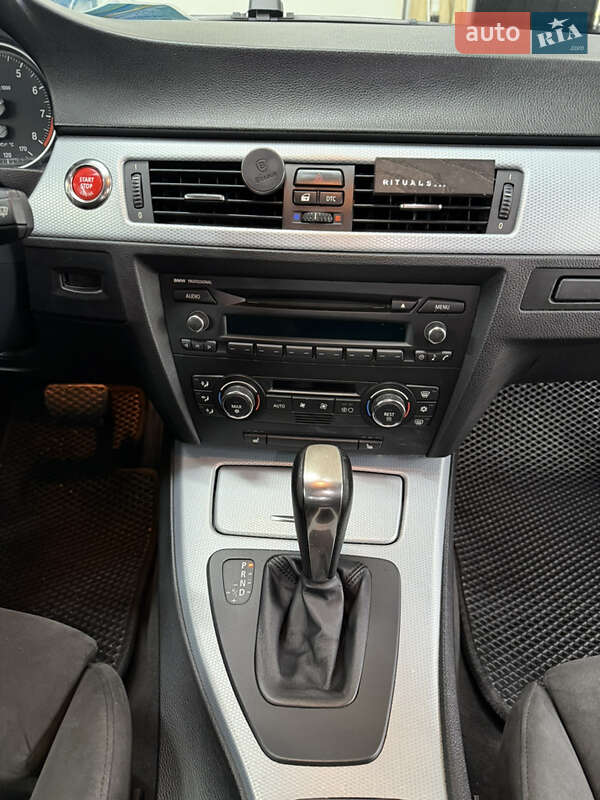 Купе BMW 3 Series 2007 в Черновцах