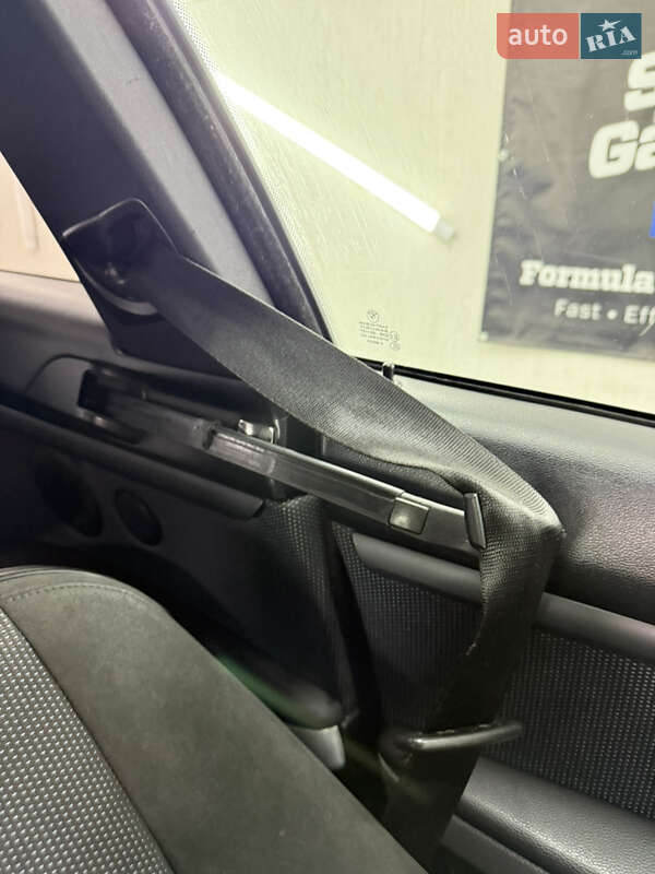 Купе BMW 3 Series 2007 в Черновцах