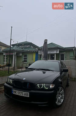 Седан BMW 3 Series 2004 в Гоще