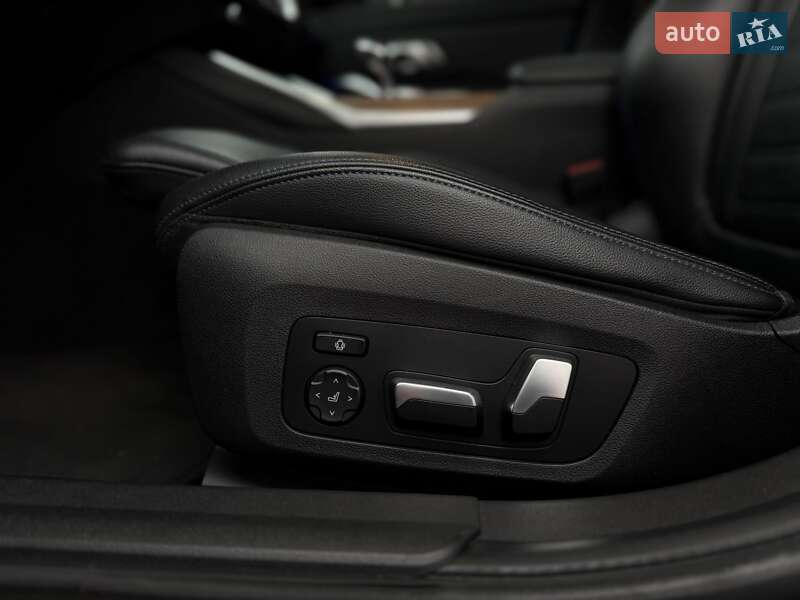 Седан BMW 3 Series 2019 в Дніпрі фото 19 Седан BMW 3 Series 2019 в Дніпрі