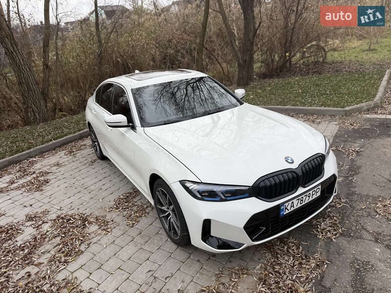 Седан BMW 3 Series 2022 в Киеве фото 10 Седан BMW 3 Series 2022 в Киеве