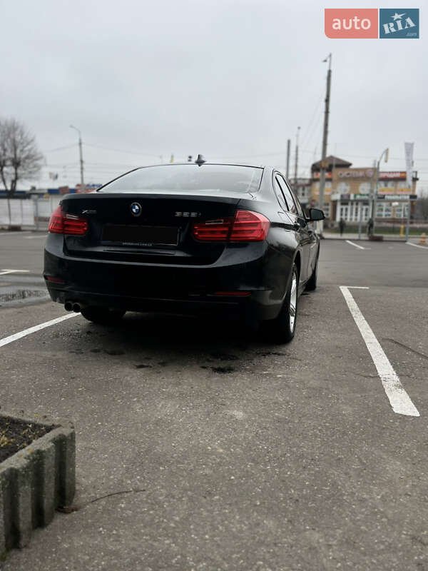 Седан BMW 3 Series 2014 в Литине