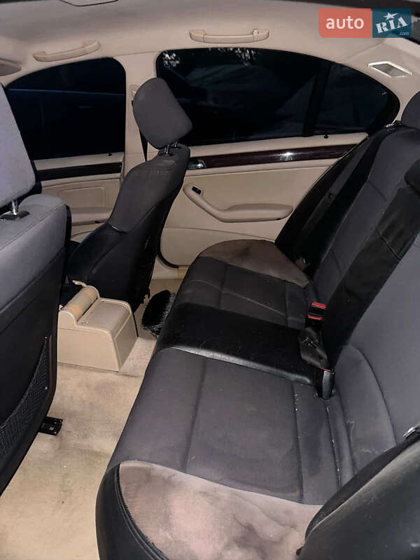 Седан BMW 3 Series 2002 в Сторожинці