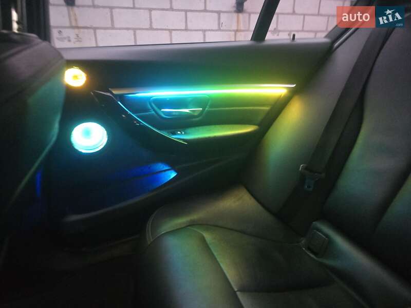 Седан BMW 3 Series 2016 в Первомайську фото 17 Седан BMW 3 Series 2016 в Первомайську